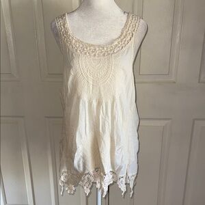 NWOT Coco + Carmen Cotton Floral Embroidered And Crochet Lace Boho Tank